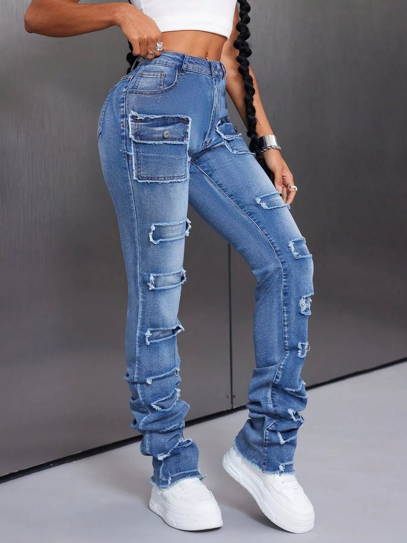 Women’s Distressed Slim Fit Jeans