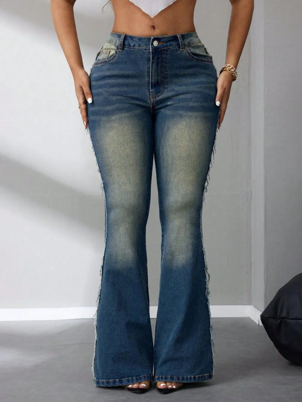 Side Raw Hem Flare Jeans Medium